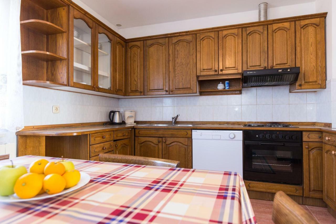 Apartment Pavacic Кърк Екстериор снимка